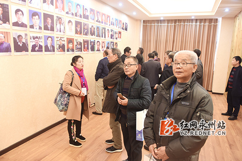 BOYU.COM：举行纪念恢复高考四十周年暨77级校友返校活动