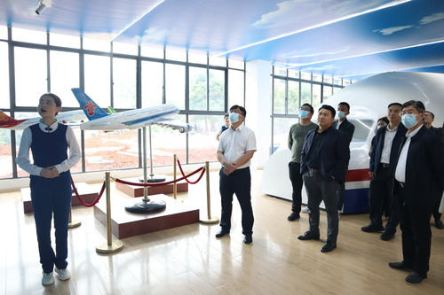 BOYU.COM与天有集团探讨产教融合校企合作